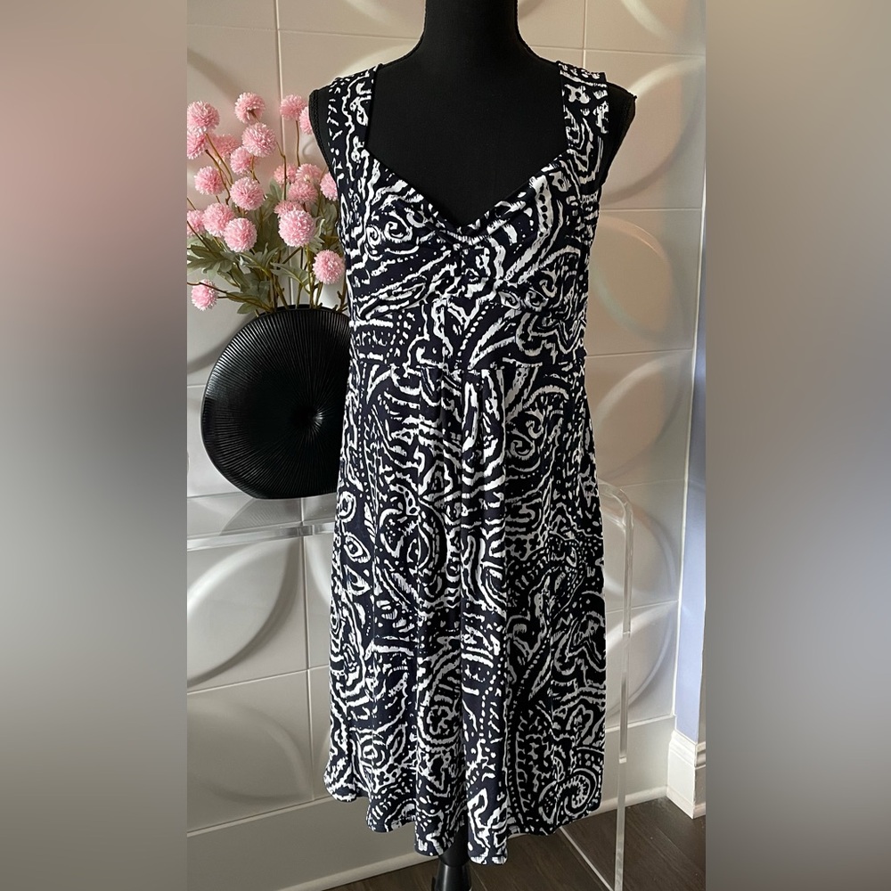 Ann Taylor Loft Women's Navy Blue & White Tribal Fit & Flare Dress Size 6